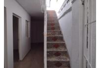Casas, Alquiler, Simón Bolívar - $888.000