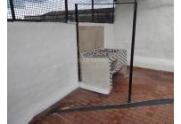 Casas, Alquiler, Simón Bolívar - $888.000