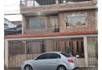 Casas, Alquiler, Departamental - $2.100.000