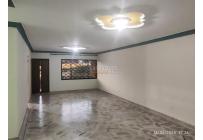 Casas, Alquiler, Departamental - $2.100.000