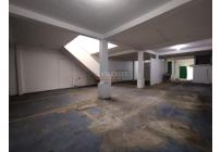 Locales y Bodegas, Alquiler, El Troncal - $5.500.000
