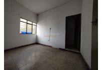 Locales y Bodegas, Alquiler, El Troncal - $5.500.000