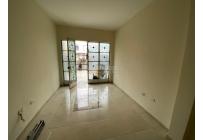 Apartamentos, Alquiler, Colseguros - $950.000