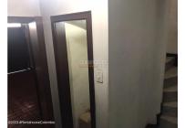 Casas, Venta, Bogotá - $2.400.000.000