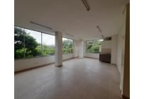 Locales y Bodegas, Alquiler, Mayapán - $2.500.000