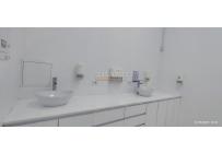Oficinas y Consultorios, Alquiler, 3 de Julio - $1.600.000