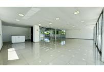 Oficinas y Consultorios, Alquiler, Ciudad Capri - $15.000.000