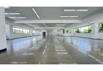 Oficinas y Consultorios, Alquiler, Ciudad Capri - $15.000.000