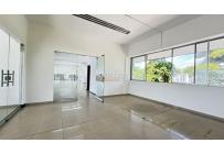 Oficinas y Consultorios, Alquiler, Ciudad Capri - $15.000.000