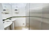 Oficinas y Consultorios, Alquiler, Ciudad Capri - $15.000.000