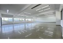 Oficinas y Consultorios, Alquiler, Ciudad Capri - $15.000.000