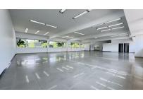 Oficinas y Consultorios, Alquiler, Ciudad Capri - $15.000.000