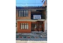 Apartamentos, Alquiler, Yira Castro - $700.000