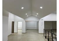Locales y Bodegas, Alquiler, Versalles - $17.000.000