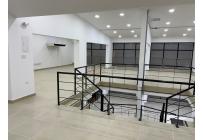 Locales y Bodegas, Alquiler, Versalles - $17.000.000