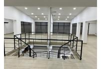 Locales y Bodegas, Alquiler, Versalles - $17.000.000