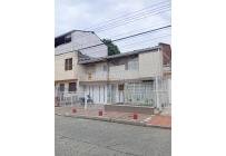 Casas, Alquiler, 3 de Julio - $2.100.000