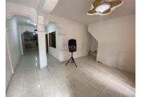 Casas, Venta, Sindical - $330.000.000
