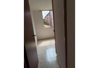 Apartamentos, Alquiler, Gratamira