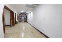 Casas, Alquiler, Municipal - $1.300.000