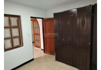 Casas, Alquiler, Municipal - $1.300.000