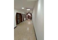 Casas, Alquiler, Municipal - $1.300.000