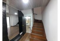 Casas, Alquiler, Bogotá - $9.800.000