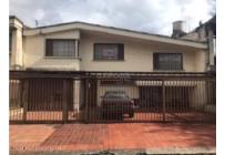 Casas, Venta, Bogotá - $2.400.000.000