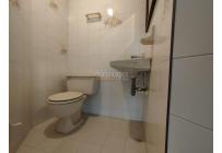 Apartamentos, Alquiler, Miraflores - $2.400.000