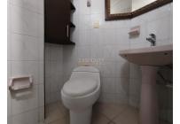 Apartamentos, Alquiler, Miraflores - $2.400.000