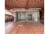 Locales y Bodegas, Alquiler, La Rivera - $2.500.000