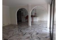 Locales y Bodegas, Alquiler, El Ingenio - $1.800.000