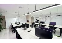 Oficinas y Consultorios, Alquiler, Centro Ccial. Jardín Plaza - $9.500.000