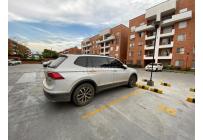 Apartamentos, Alquiler, La Hacienda - $1.400.000
