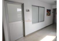 Oficinas y Consultorios, Alquiler, Ciudad Jardín - $1.750.000