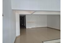 Oficinas y Consultorios, Alquiler, La Flora - $4.000.000