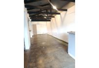 Locales y Bodegas, Alquiler, La Flora - $2.600.000