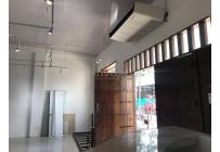 Locales y Bodegas, Alquiler, El Ingenio - $5.700.000