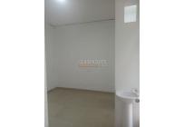 Locales y Bodegas, Venta, Prados del Norte - $179.000.000