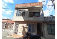 Apartamentos, Alquiler, Palmira - $600.000