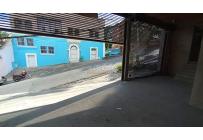 Locales y Bodegas, Alquiler, Granada - $6.000.000