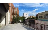 Locales y Bodegas, Alquiler, Granada - $9.000.000