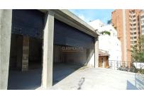 Locales y Bodegas, Alquiler, Granada - $9.000.000