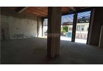 Locales y Bodegas, Alquiler, Granada - $9.000.000
