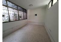 Oficinas y Consultorios, Alquiler, Palmira - $1.750.000