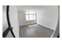 Locales y Bodegas, Venta, Bogotá - $2.400.000.000