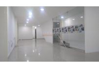 Oficinas y Consultorios, Alquiler, Versalles - $4.000.000