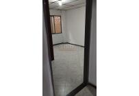 Apartamentos, Alquiler, La Floresta - $800.000