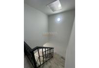Casas, Alquiler, Acopi - $2.100.000