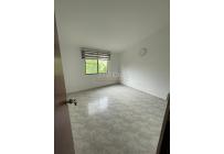 Casas, Alquiler, La Hacienda - $2.400.000